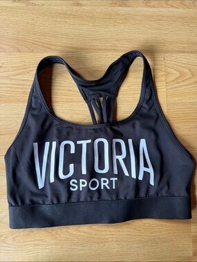 Victoria Sport Size Medium M Victoria’s Secret Size Black Sports Bra Logo